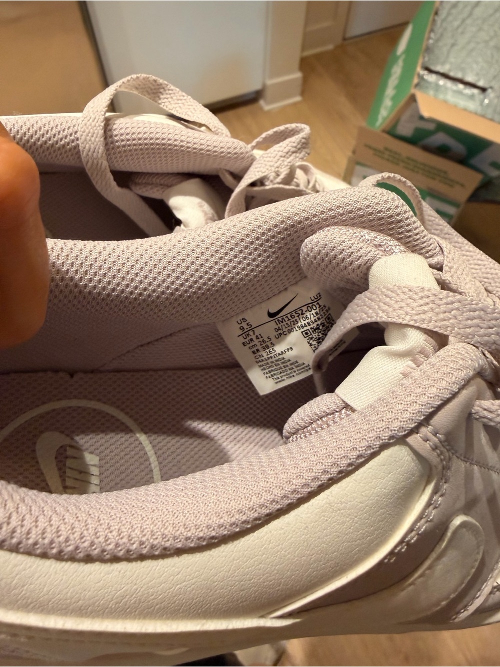 Nike Women's Court Vision Low sneaker in the platinum violet and white 9.5 - Picture 3 of 5